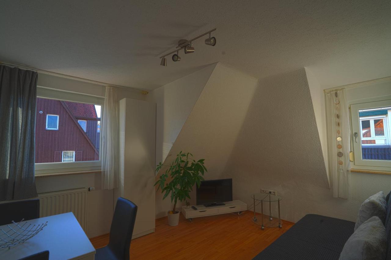 Fewo Reutlingen Heinestrasse Dg Lägenhet Exteriör bild